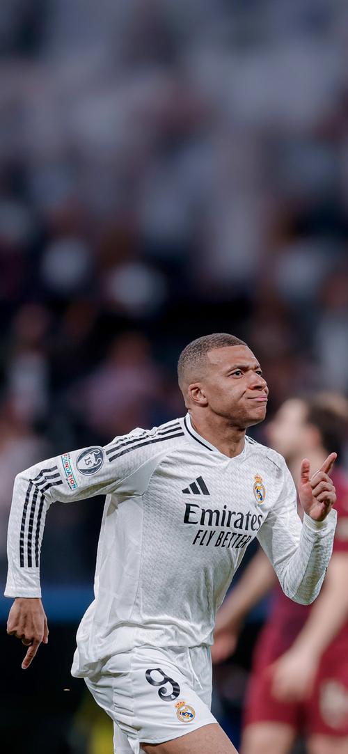 用冠军告别！前巴萨传奇正式挂靴退役，结束17年辉煌生涯