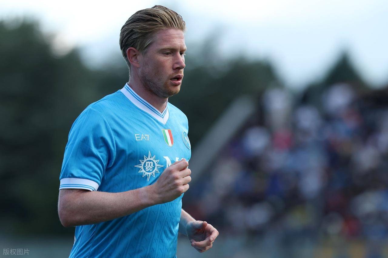 前锋伤愈回归轰出世界波