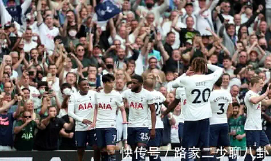 Shams：雄鹿愿与字母哥探讨留队或交易可能性，尼克斯不再是首选下家