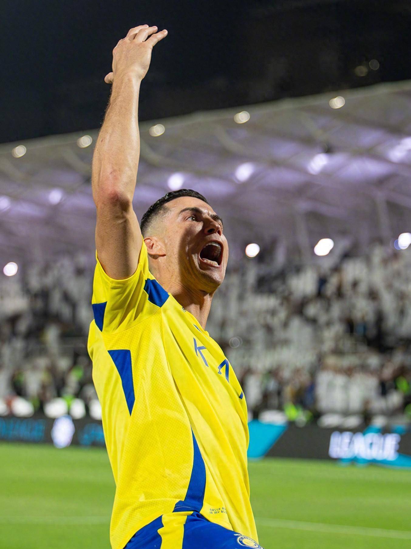 球队攻防效率提升，排名攀升