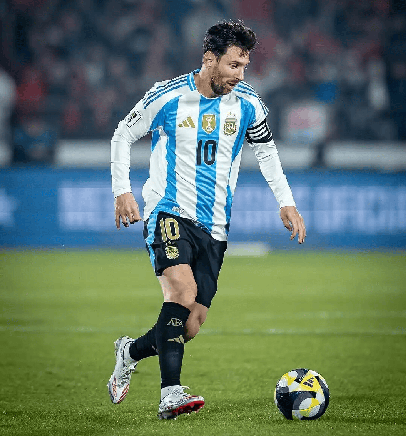 英超：热刺客场3-1击败狼队