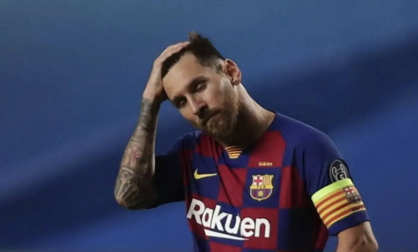 绿茵上的精准艺术：高尔夫运动的优雅与坚守