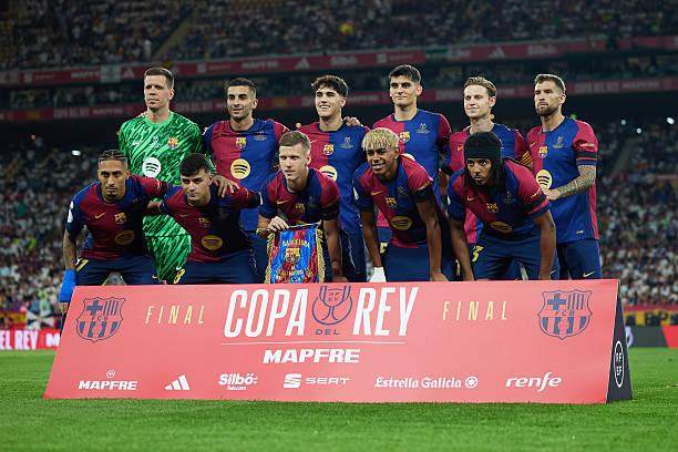 巴萨今夏卖卡萨多免签托马斯引热议