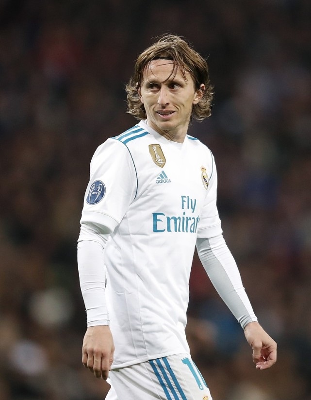 欧文关键助攻制胜